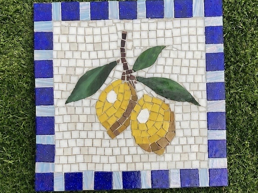 20x20cms Mosaic Plaque Workshop — 1 of 9